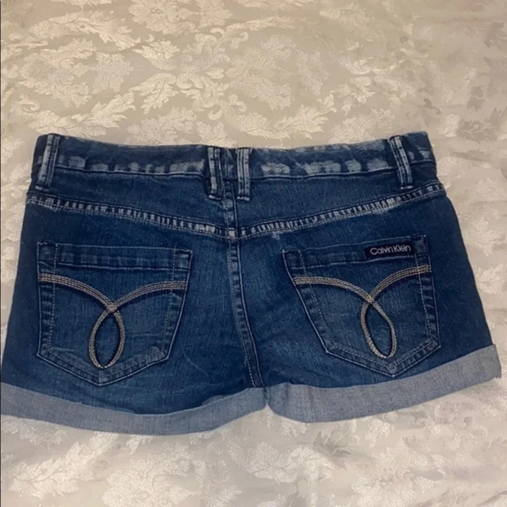 5/$30 🎈 Calvin Klein‎ jeans women’s denim shorts women’s size 4